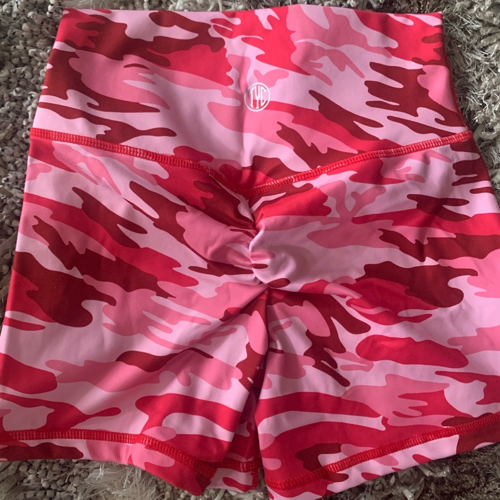 TilYouCollapse Scrunch Butt Shorts